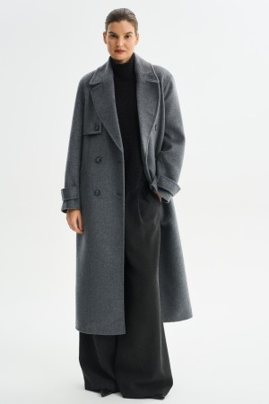 пальто с поясом фотография