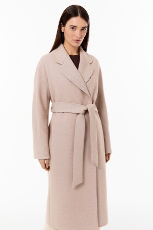 пальто с поясом фотография