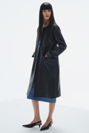 плащ из натуральной кожи с тиснением - женские пальто и плащи из натуральной кожи 