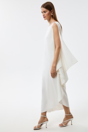 платье асимметричного кроя фотография