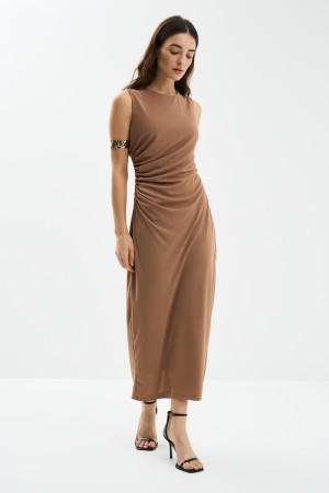 платье-футляр - женские платья приталенные 