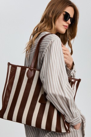 плетеная сумка из текстиля - женские сумки в полоску 