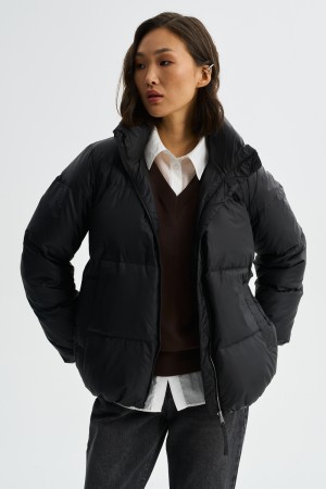 пуховая куртка фотография