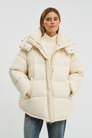 пуховик с капюшоном - куртки и пуховики