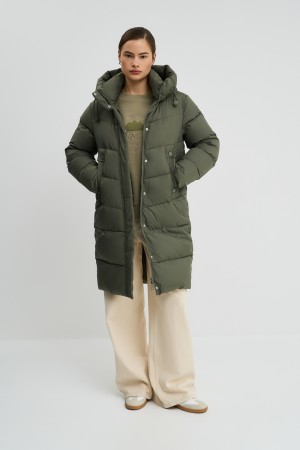 пуховик с капюшоном - верхняя одежда из спандекса 