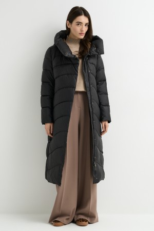 пуховое пальто с ремнем фотография