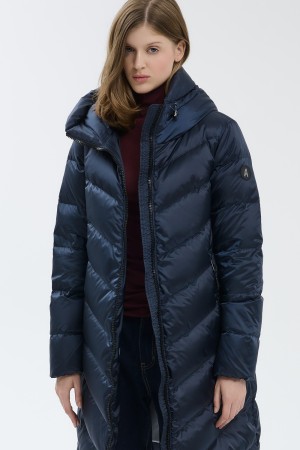 пуховое пальто фотография