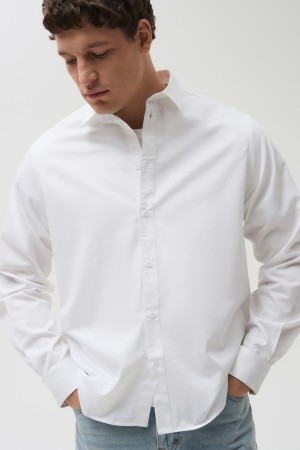 рубашка из хлопка фотография