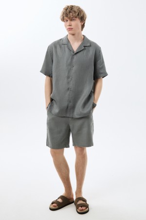 рубашка изо льна фотография