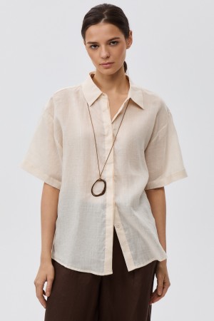 рубашка изо льна фотография