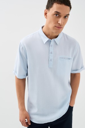 рубашка-поло фотография