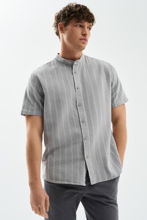 рубашка в полоску фотография