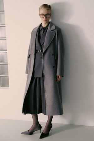 шерстяное пальто фотография