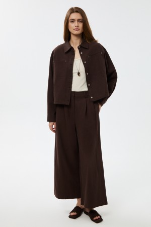 широкие брюки фотография