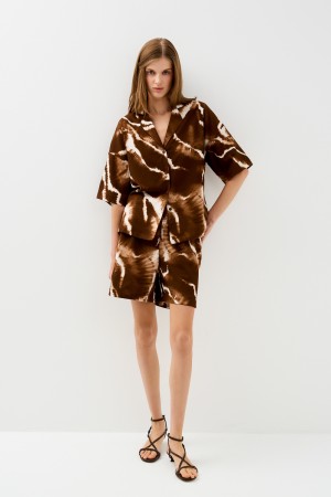 шорты с принтом фотография