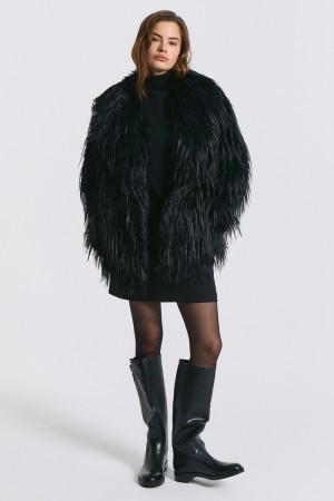 шуба из искусственного меха с поясом - женские шубы и полушубки с прорезями 