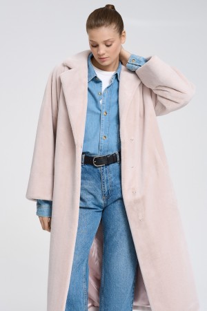 шуба из искусственного меха с поясом фотография