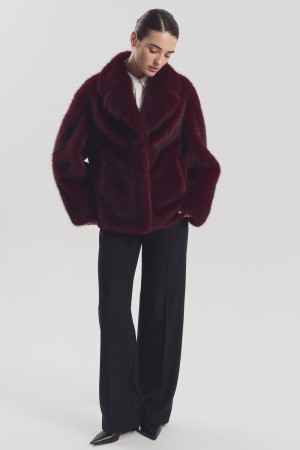 шуба из искусственного меха фотография