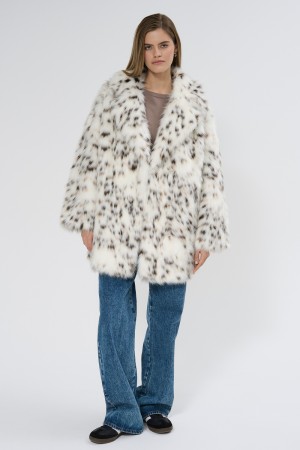 шуба из искусственного меха - женская верхняя одежда с воротником 