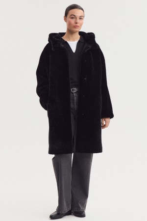 шуба из овчины с отделкой мехом норки фотография