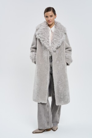 шуба из овчины с поясом фотография