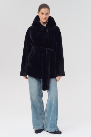 шуба из овчины с поясом фотография