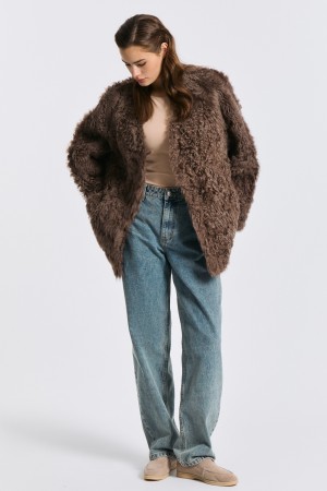 шуба из овчины с поясом фотография