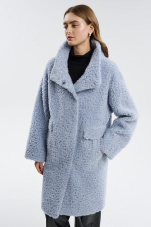 шуба из овечьей шерсти фотография