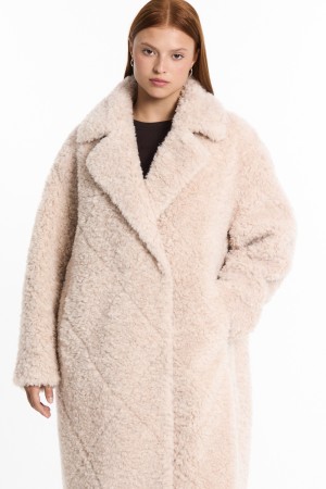 шуба из шерсти фотография