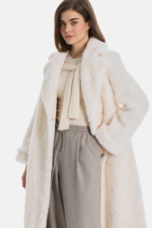 шуба из шерсти фотография