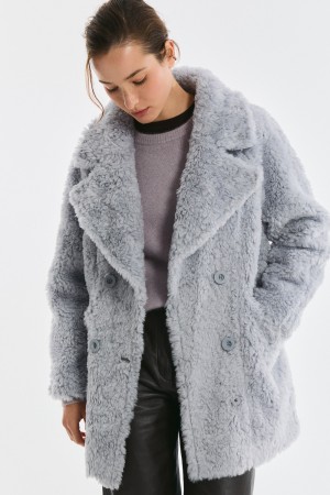 шуба из шерсти фотография