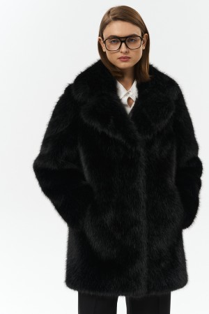 шуба из шерсти фотография