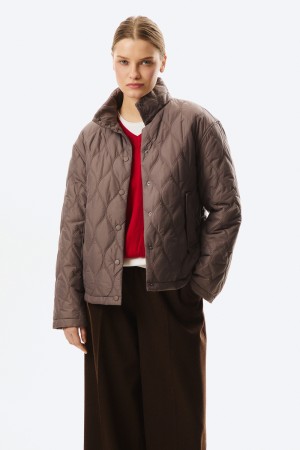 стеганая куртка фотография