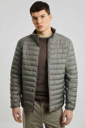 стеганая куртка фотография