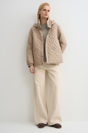 стеганая куртка фотография