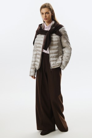 стеганая куртка - верхняя одежда