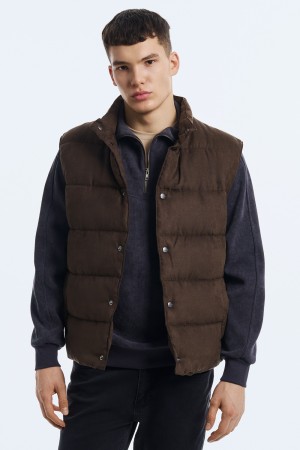 стеганый жилет фотография