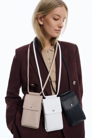 сумка из искусственной кожи фотография