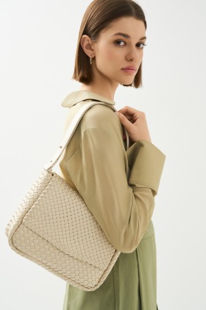 сумка из искусственной кожи фотография