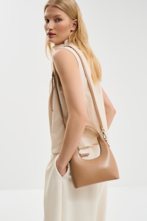 сумка из искусственной кожи фотография