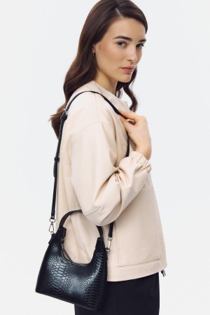 сумка из искусственной кожи фотография