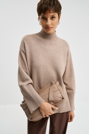 сумка из искусственной кожи фотография