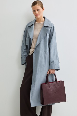 сумка из натуральной кожи фотография