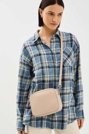 сумка из натуральной кожи фотография