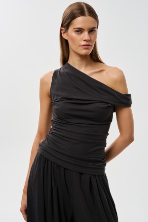 топ с драпировкой фотография