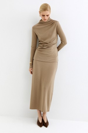 трикотажная юбка фотография