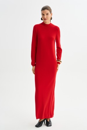 трикотажное платье макси фотография