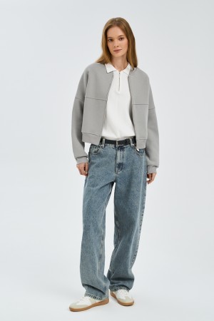 трикотажный бомбер фотография