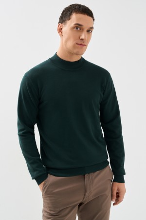 трикотажный джемпер фотография