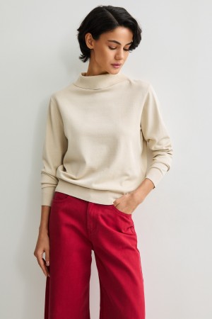 трикотажный джемпер фотография